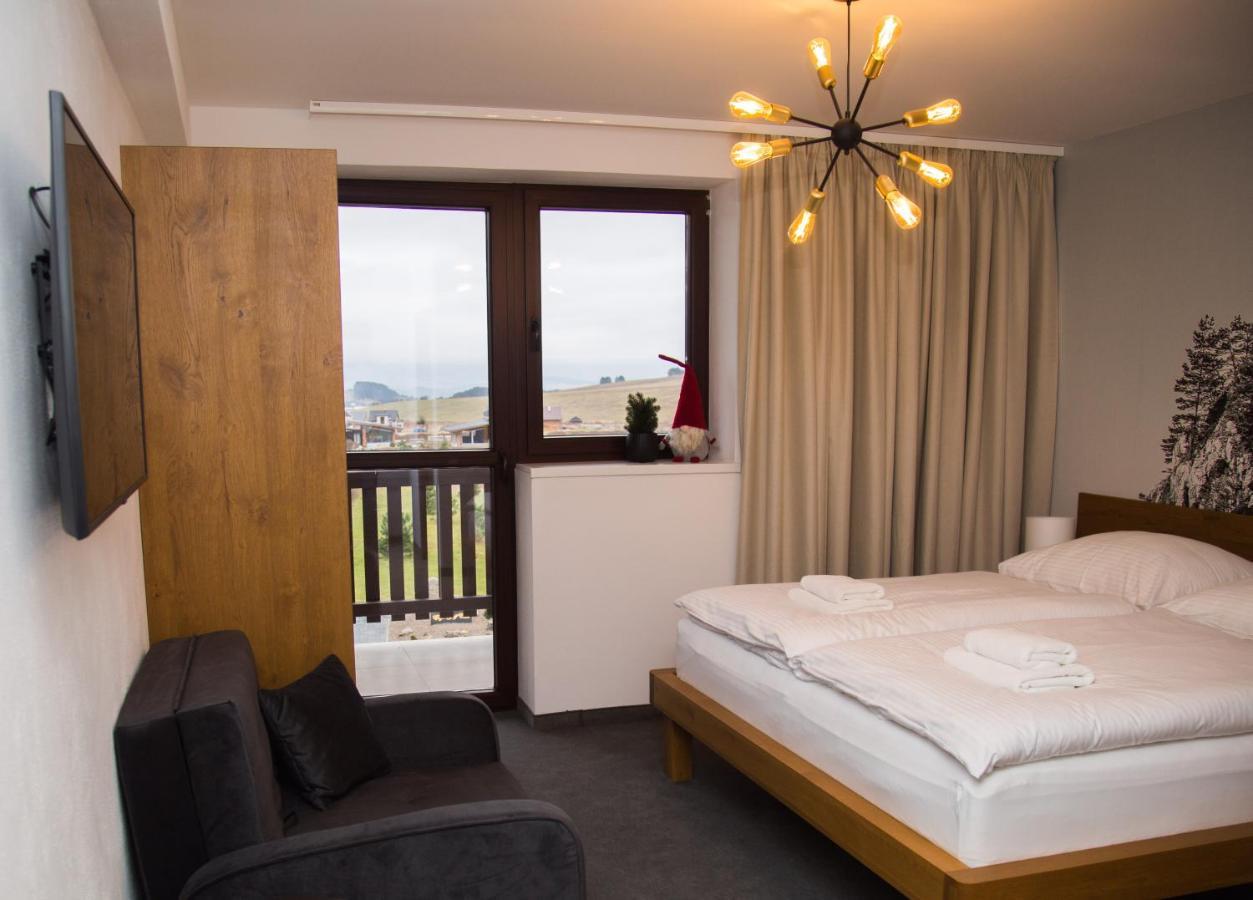 Snowland Apartmany Valca Exterior photo
