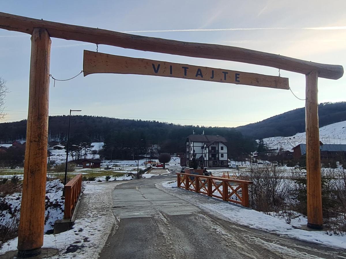 Snowland Apartmany Valca Exterior photo